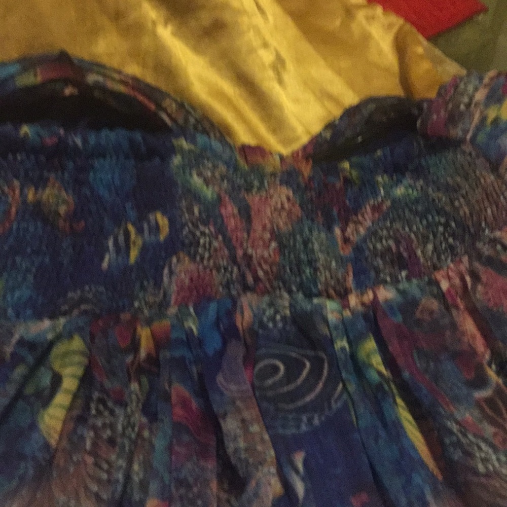 ❌SOLD ❌Strapless Gathered Front Sundress. - Picture 4 of 4